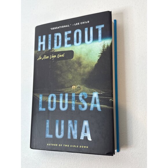 Hideout Alice Vega Novel Book 3 Fiction Mystery Women Detectives Louisa Luna - Picture 4 of 5